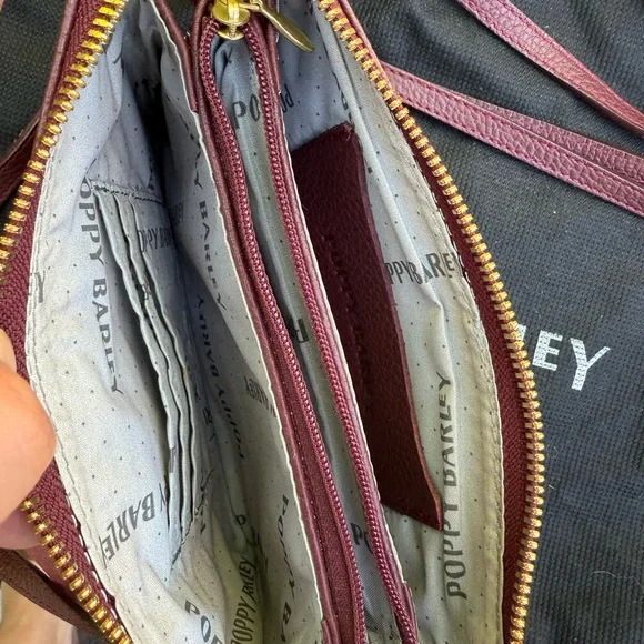 Poppy Barley Burgundy Clutch 3 in 1 wristlet bag wallet shoulder bag - Picture 3 of 5